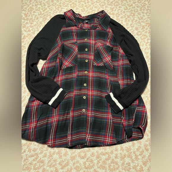 torrid Tops - Torrid jersey style flannel
